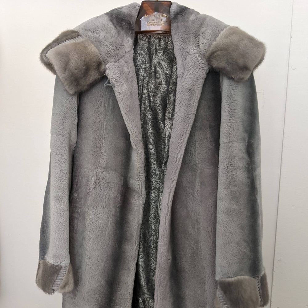 Vintage Mink Fur Coat w/ Cerulean Mink Trim Hood & Belt – Size M